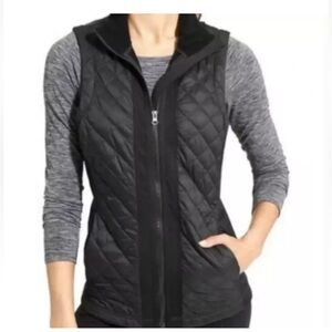 Athleta Rock Springs Vest, small, Black